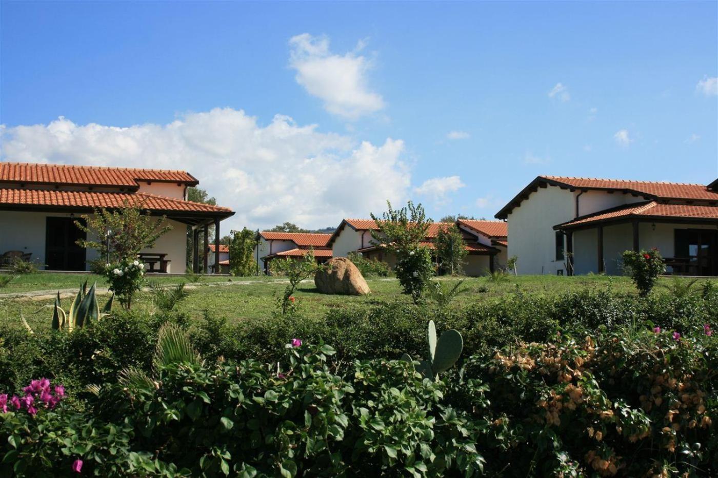 Agriturismo Ninea Ricadi Exterior foto
