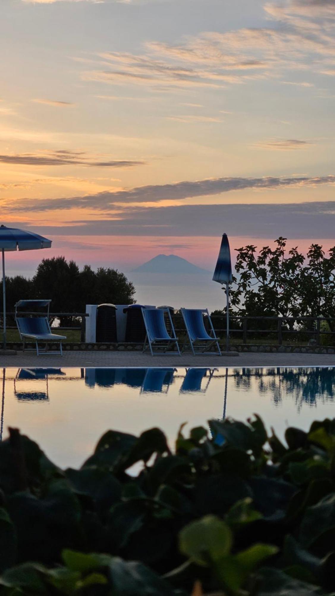 Agriturismo Ninea Ricadi Exterior foto